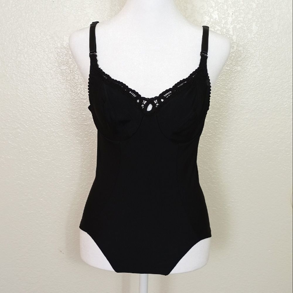 VTG black bodysuit